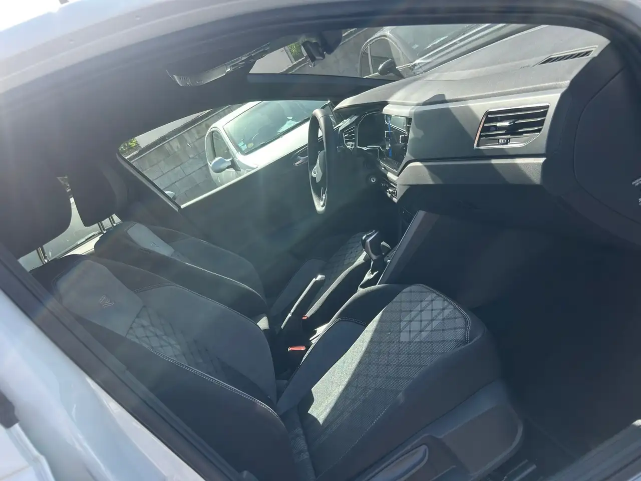 Volkswagen Polo Citadine 5 portes — photo 6