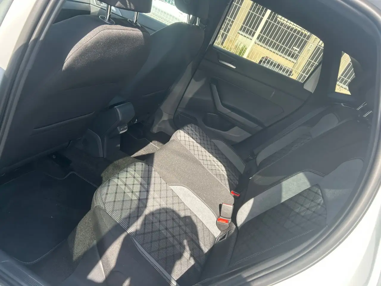 Volkswagen Polo Citadine 5 portes — photo 8