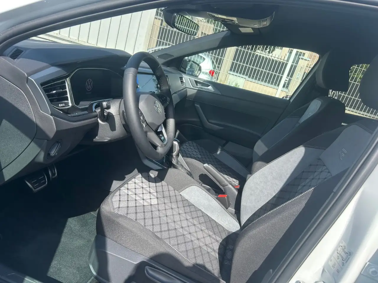 Volkswagen Polo Citadine 5 portes — photo 7