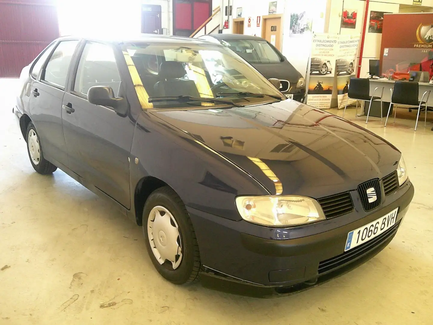 SEAT Cordoba Vario 1.9 SDi Stella Bleu - 2