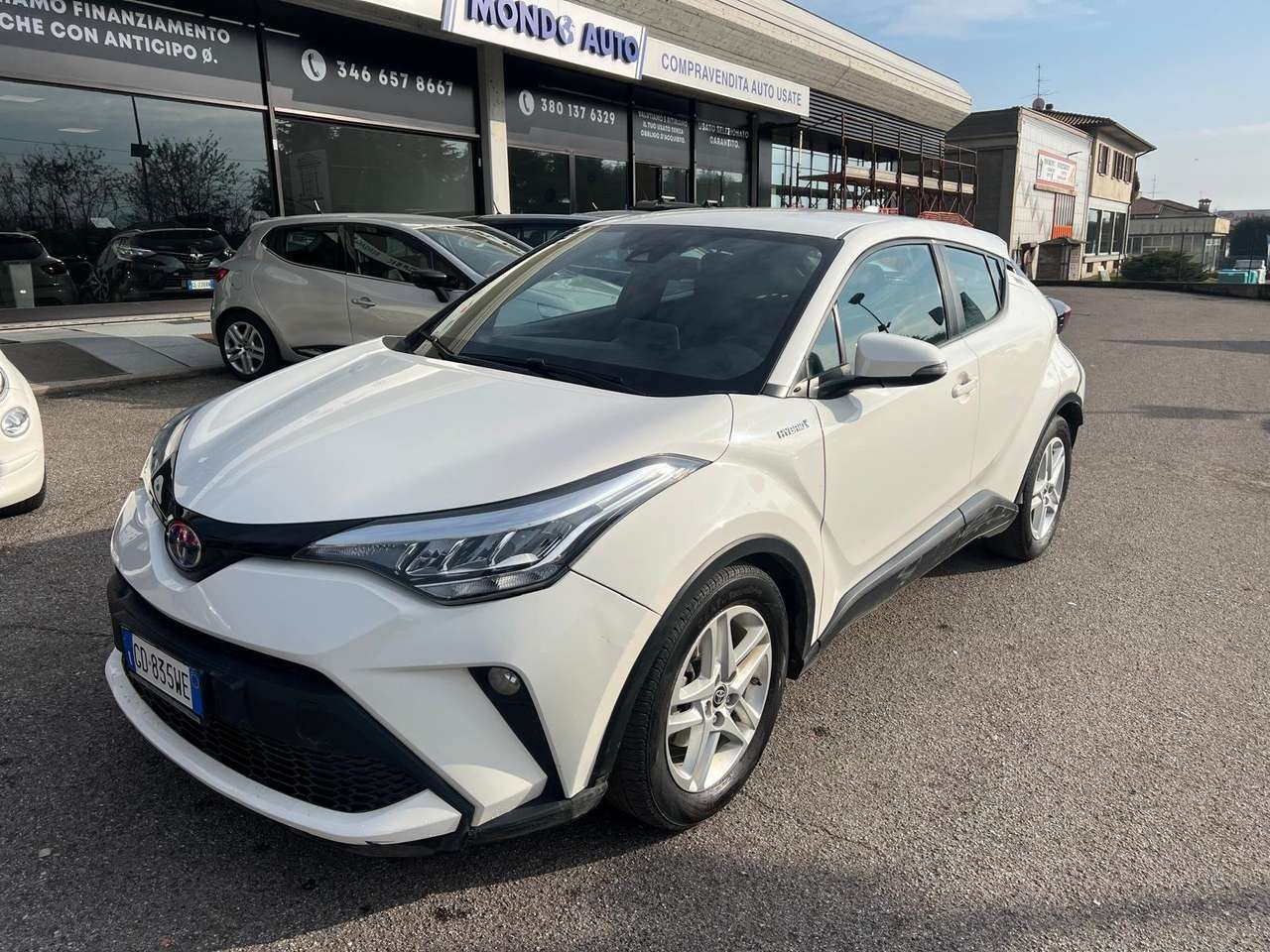 Toyota C-HR 1.8h Active e-cvt