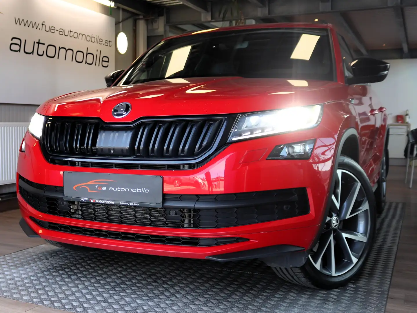 Skoda Kodiaq Sportline 4x4 TDI Rot - 1