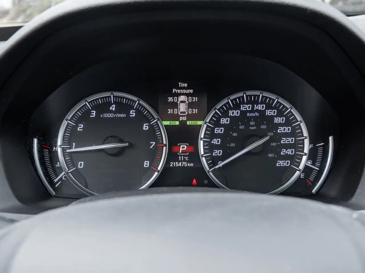 Acura MDX снимка Acura MDX