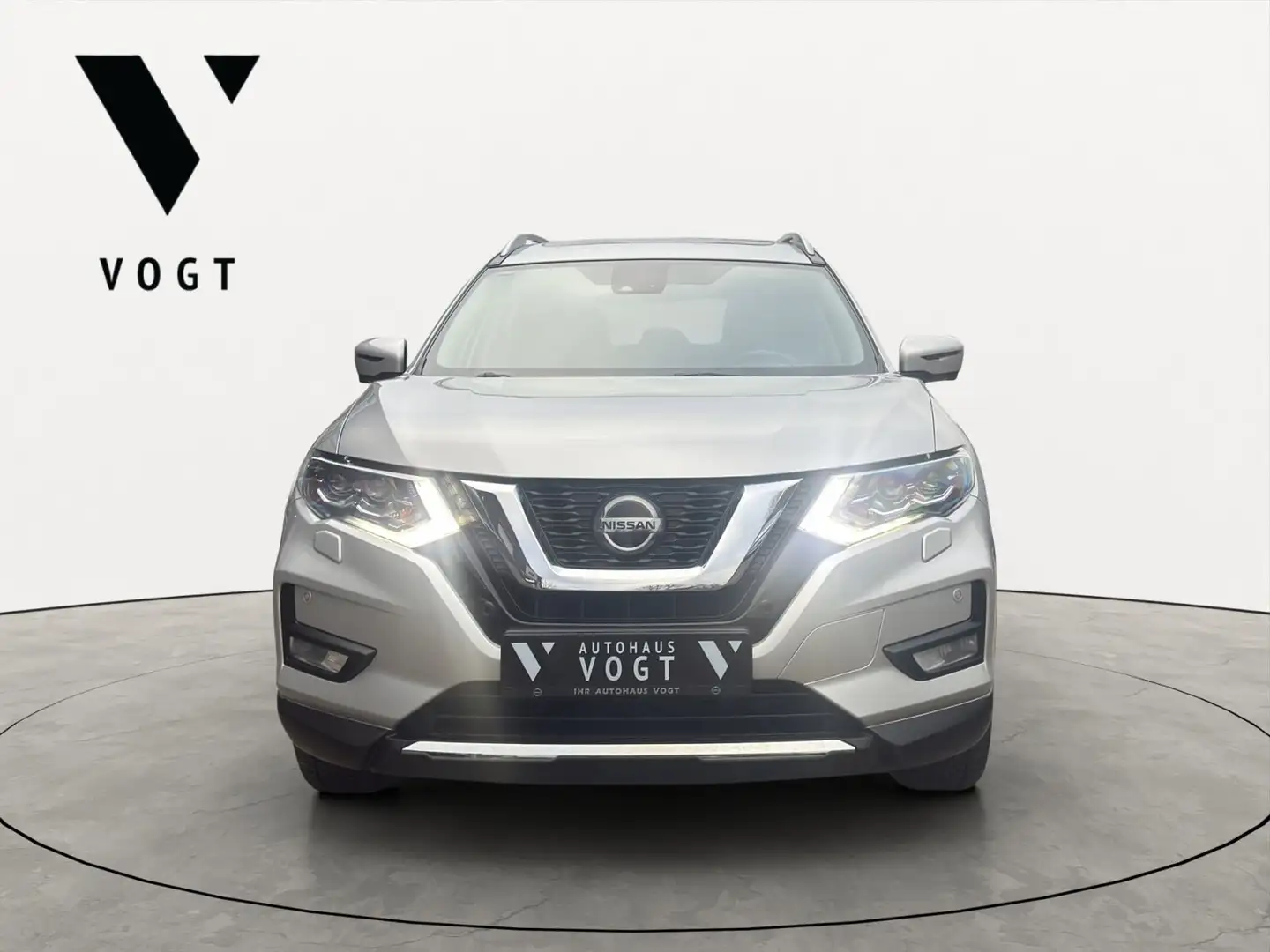 Nissan X-Trail Tekna 4x4°AUTOM°BOSE°PANO°SSD°LEDER°PROP Silber - 2