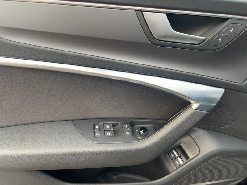 Audi A6 50 TFSI e quattro S tronic AHK Navi — photo 13