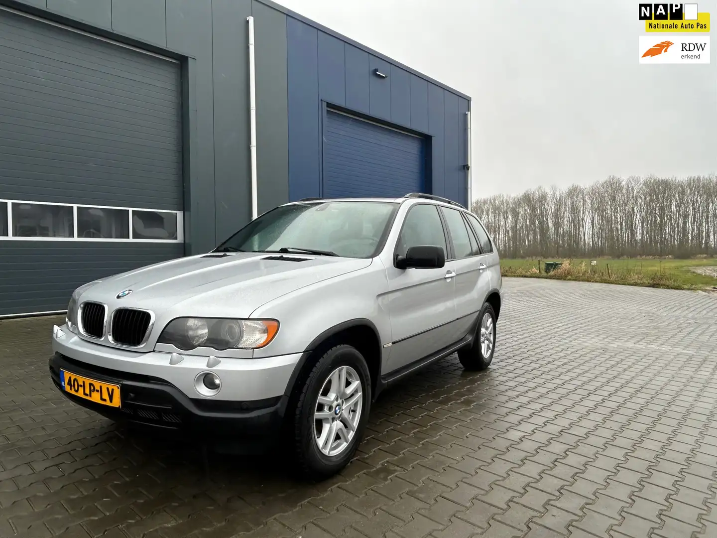 BMW X5 3.0i Executive Airco Export Grijs - 1