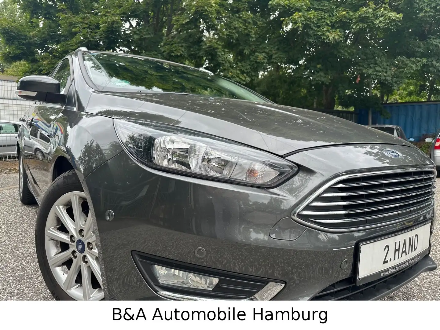 Ford Focus Turnier Titanium 2 Hand+Wenig Km+Tüv/Au - 2