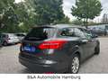 Ford Focus Turnier Titanium 2 Hand+Wenig Km+Tüv/Au - thumbnail 5