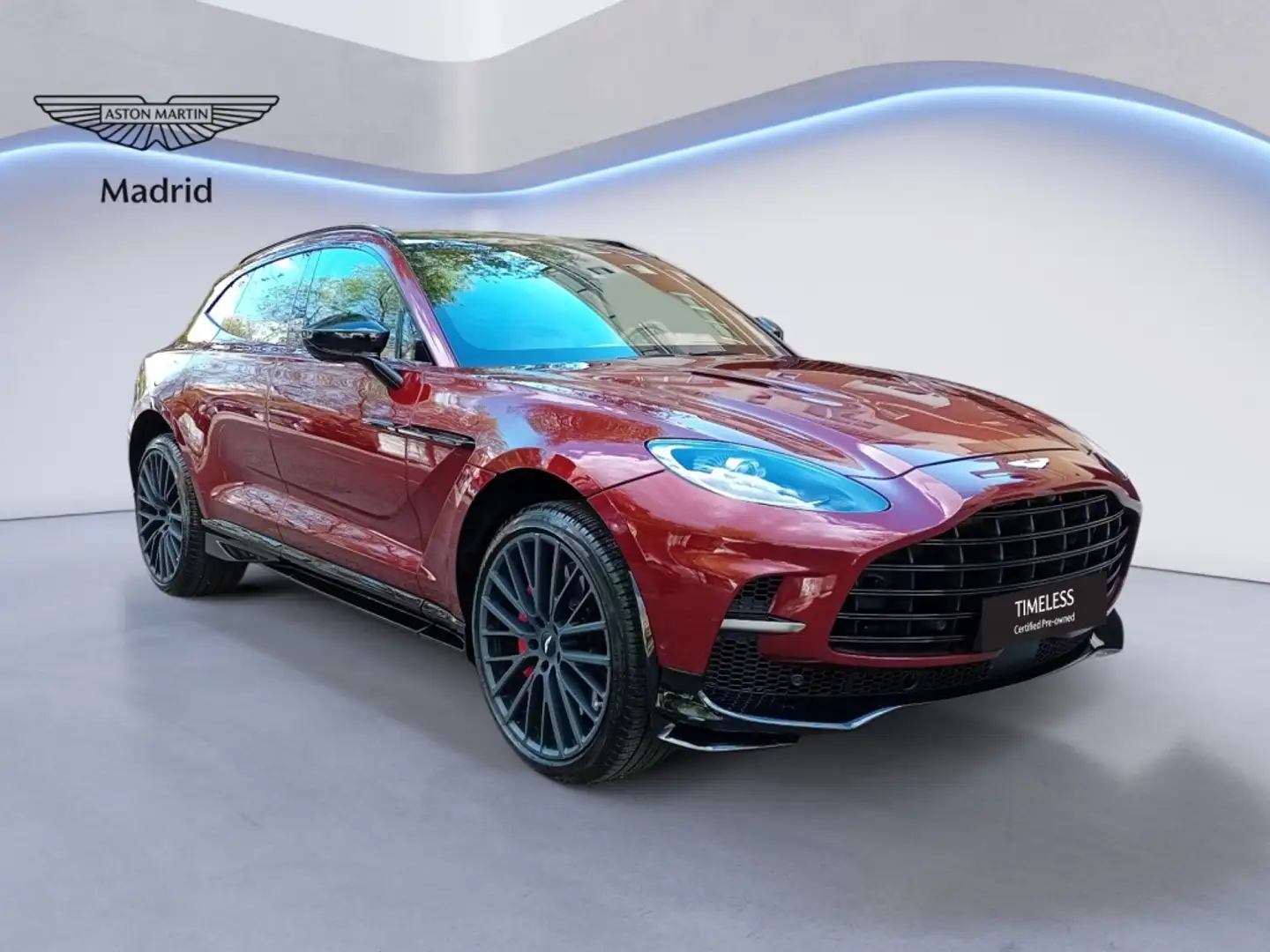 Aston Martin DBX DBX707 Burdeos - 1
