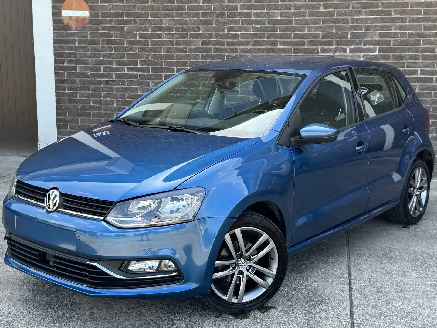 Volkswagen Polo 1.0i BEATS ** R- LINE ** EURO 6B ** CARNET ** ✅ - 1