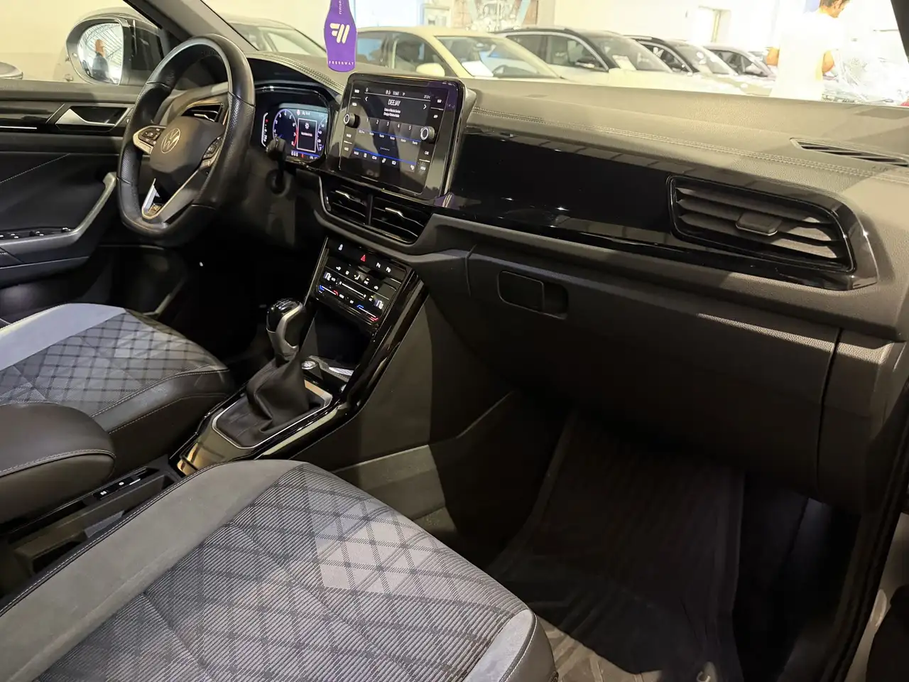 Volkswagen T-Roc 1.5 TSI ACT R-Line Plus, миниатюра 12