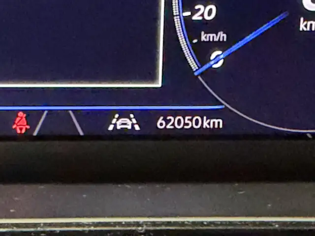 Volkswagen T-Roc view 14