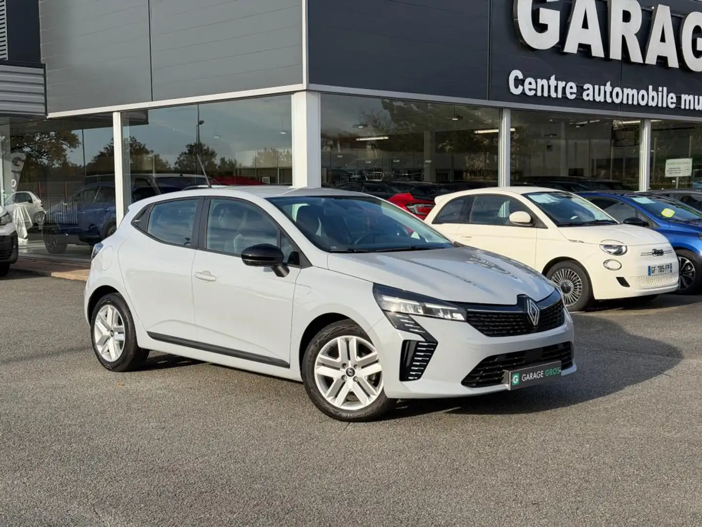 Renault Clio V TCe 90 ch GSR2 Evolution Gris - 1