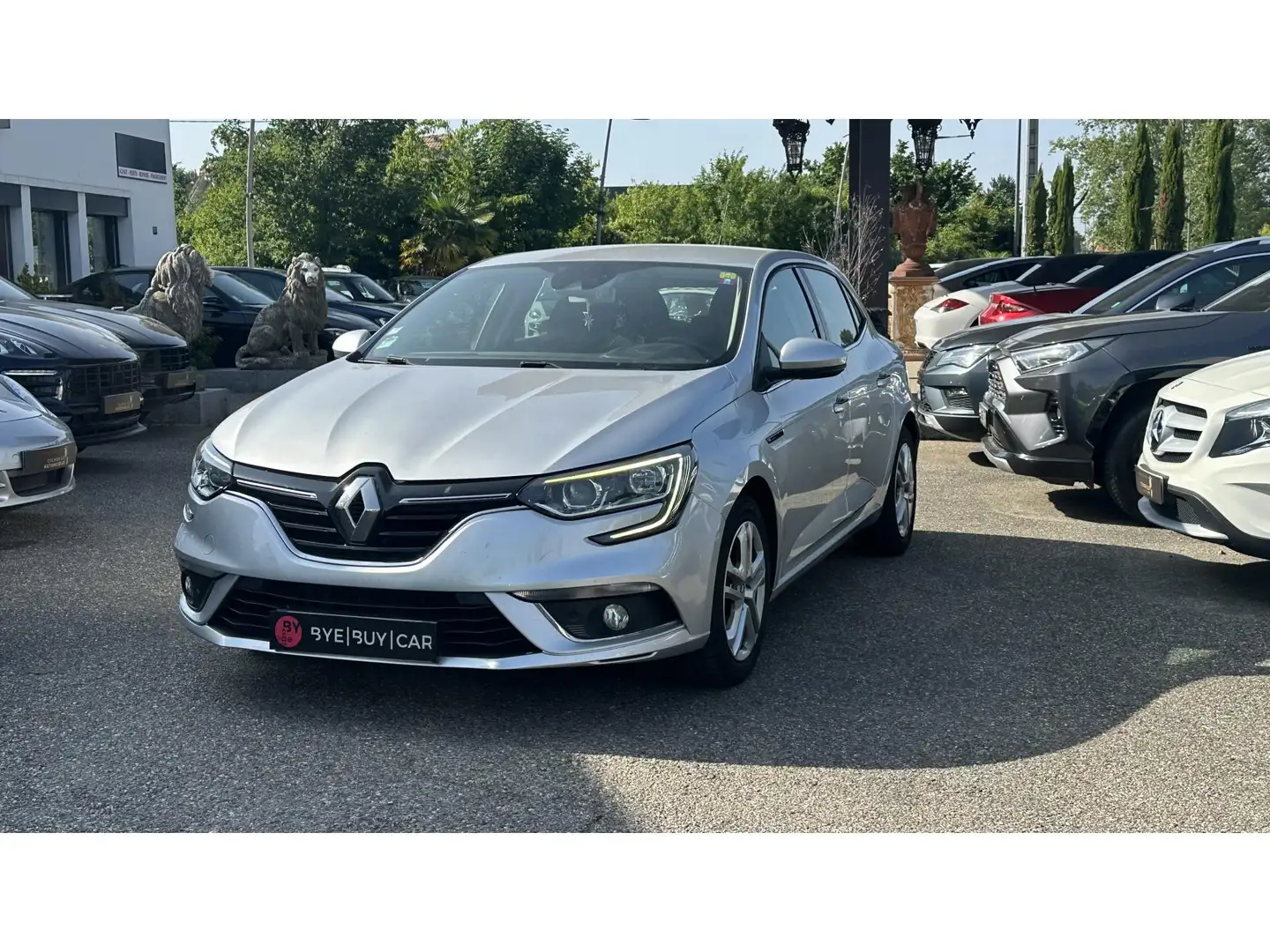 Renault Megane Mégane 1.5 Energy dCi - 110 86g  IV BERLINE Busine Gris - 1