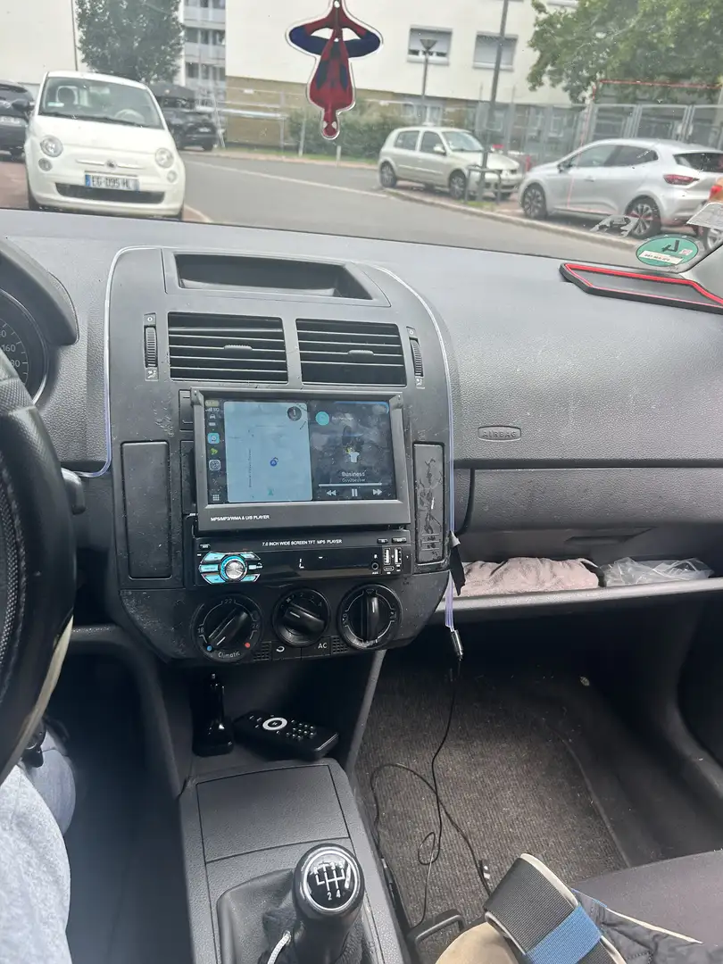 Volkswagen Polo 1.2 - 65 Confort - 2