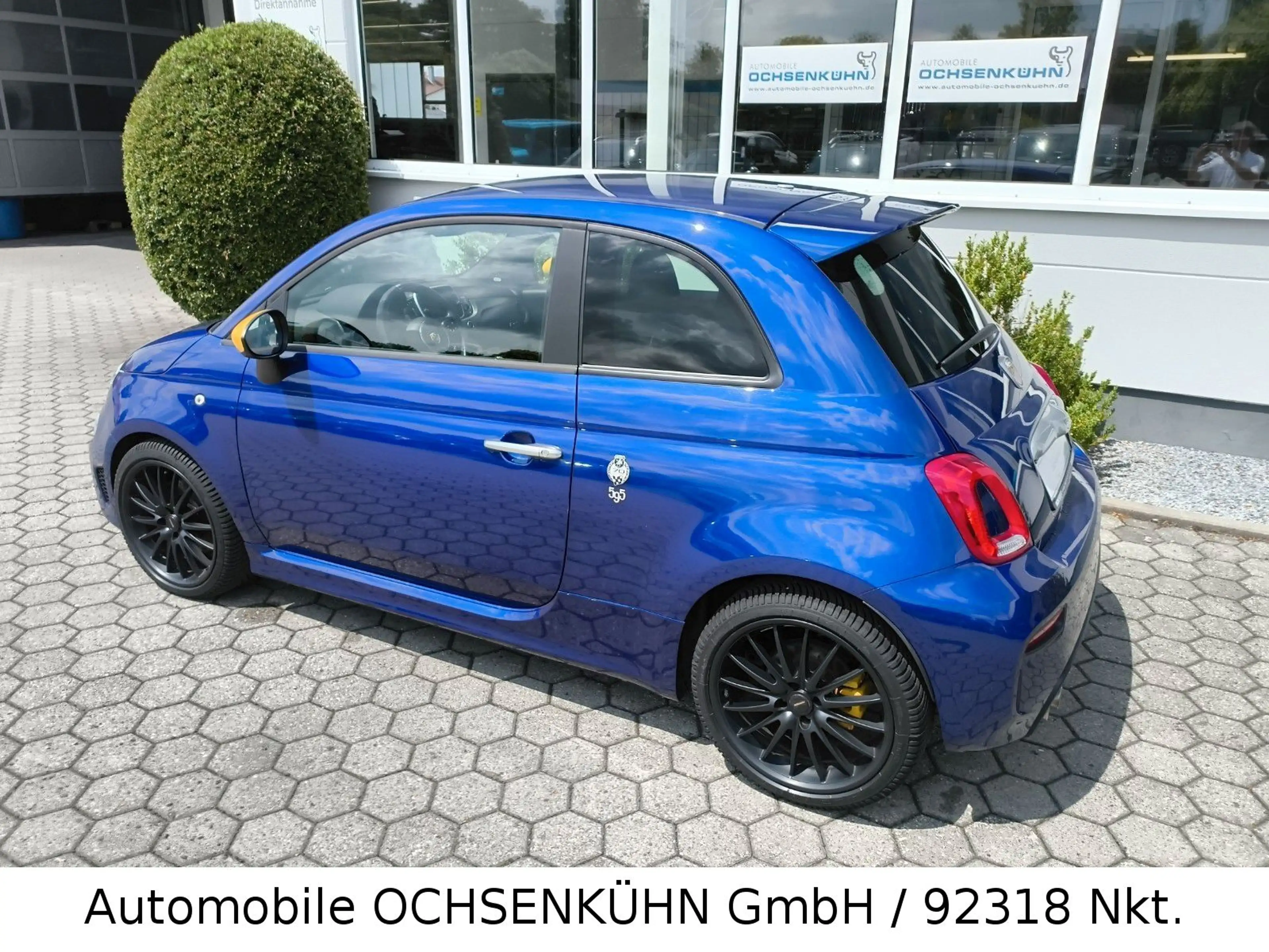 Abarth 595 PISTA / Navigation, Apple, Beats — photo 2