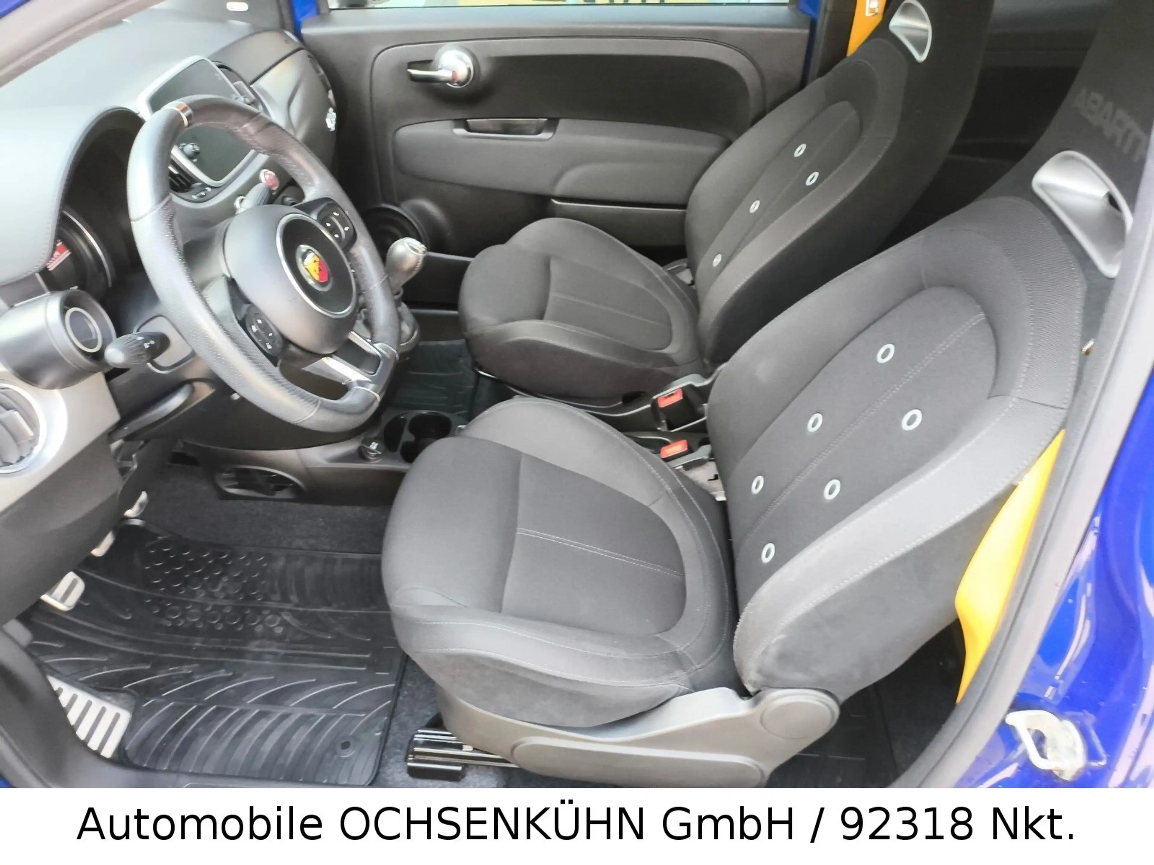 Abarth 595 PISTA / Navigation, Apple, Beats — photo 7