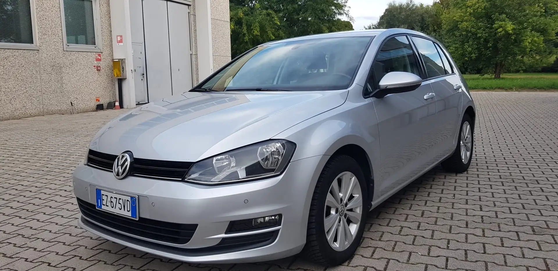 Volkswagen Golf 1.6 TDI 110 cv DSG Comfortline Grigio - 2