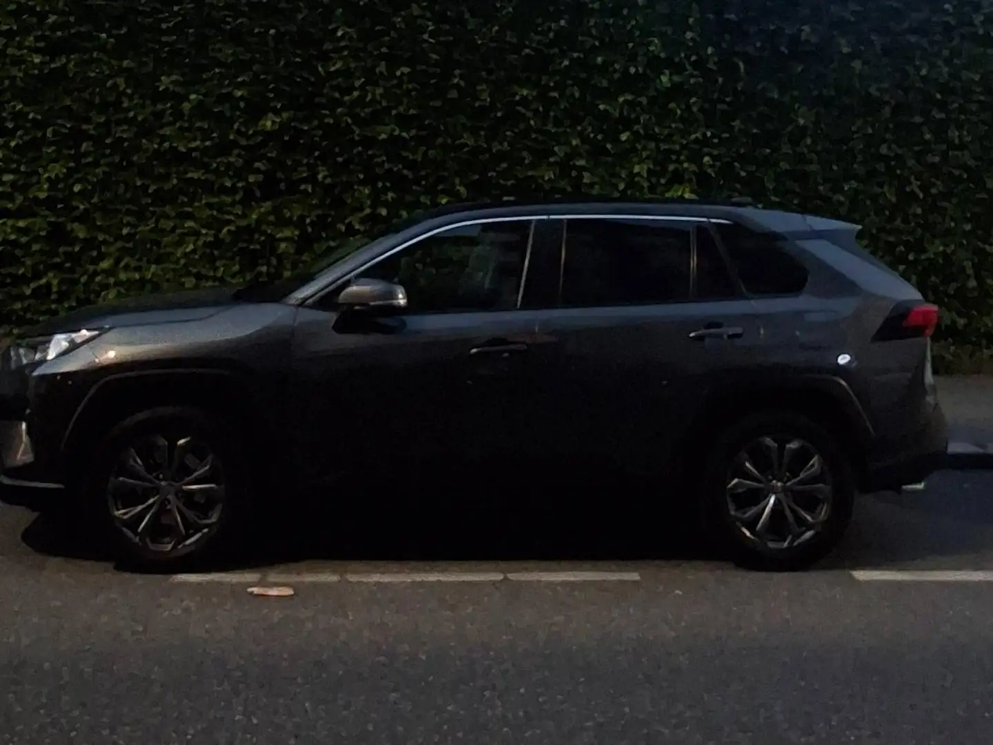 Toyota RAV 4 RAV4 2,5 Hybrid Style 2WD Aut. Style Grau - 1