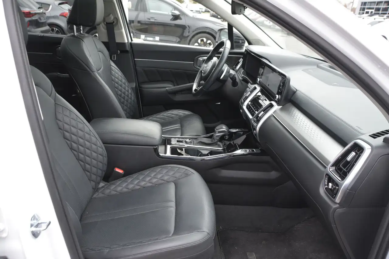 Kia Sorento снимка Kia Sorento