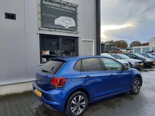 Volkswagen Polo view 5