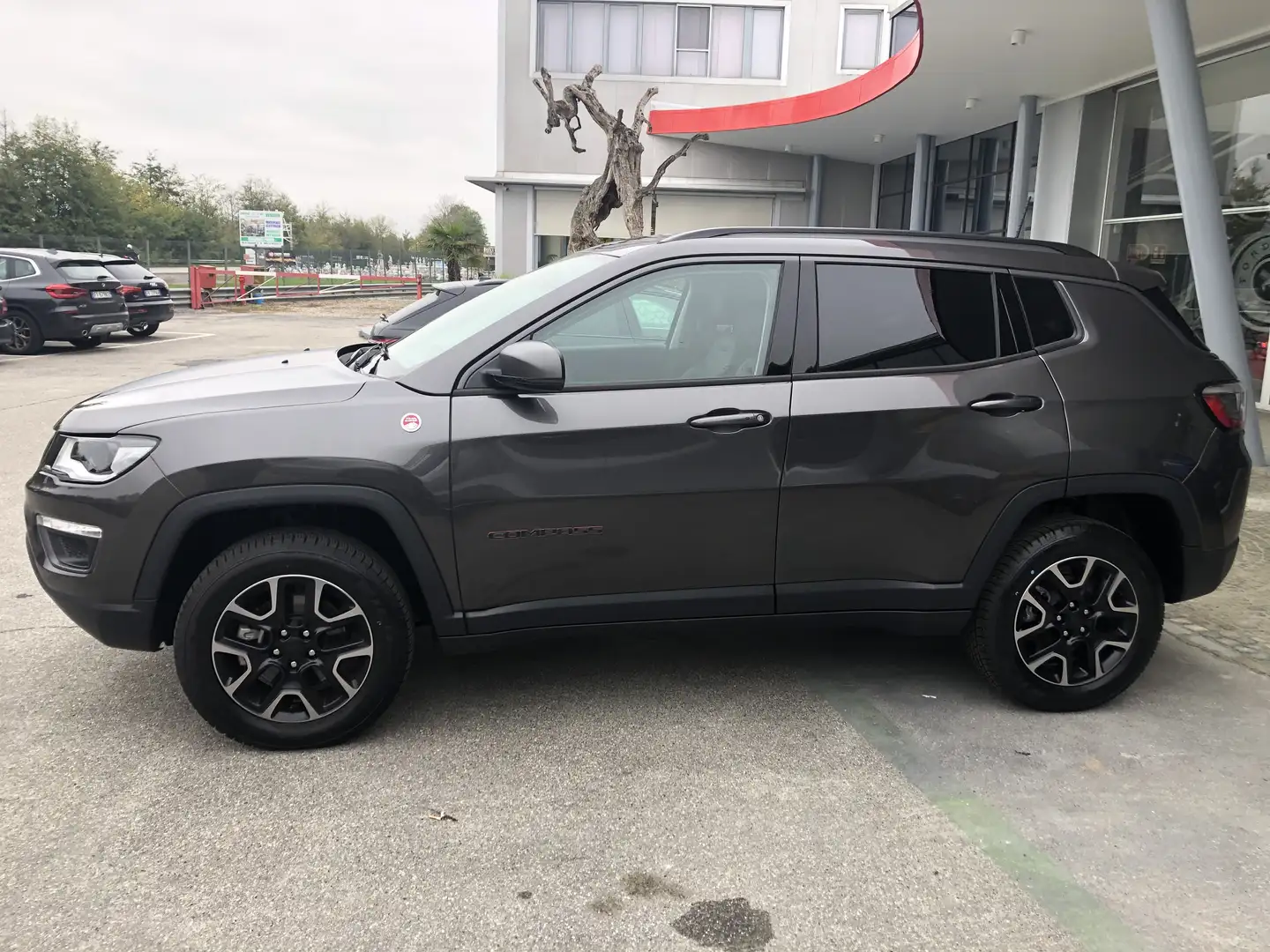 Jeep Compass 2.0 mjt Trailhawk 4wd active drive low 170cv auto - 2