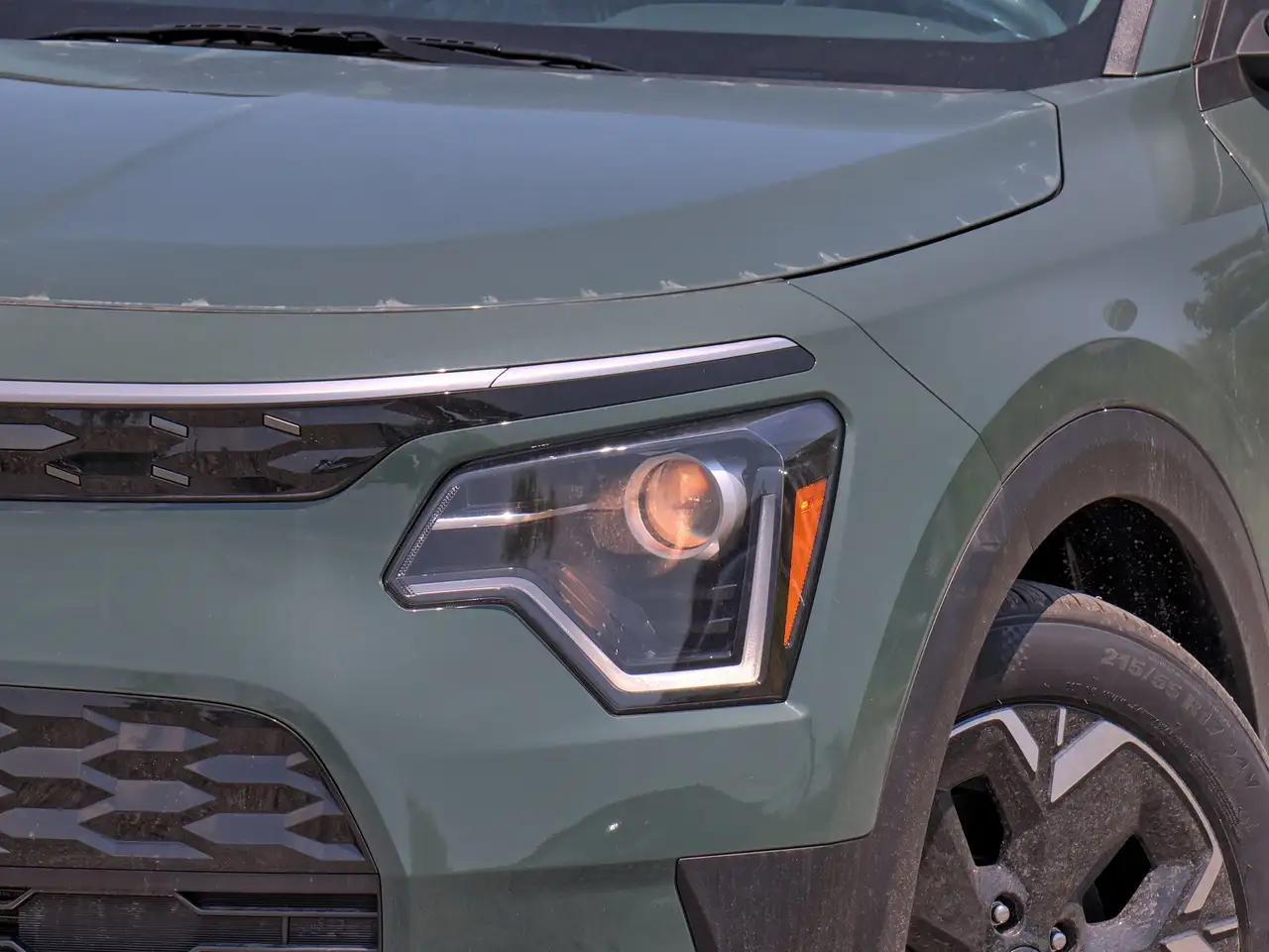 Kia Niro снимка Kia Niro