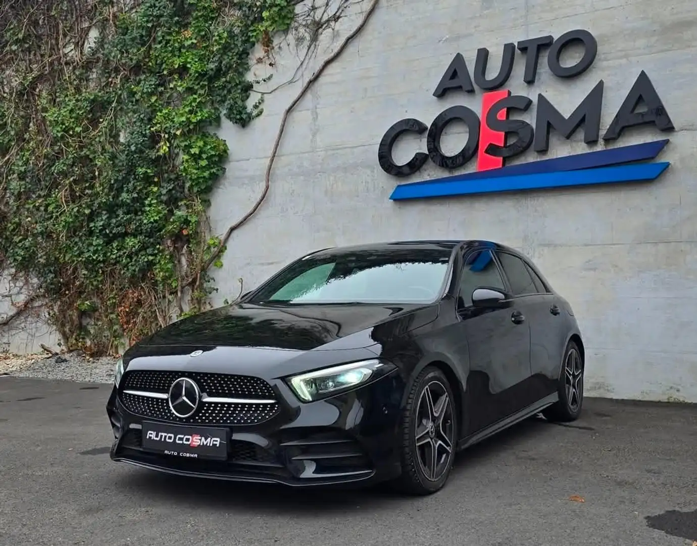 Mercedes-Benz A 220 A 220 d AMG Line Schwarz - 1