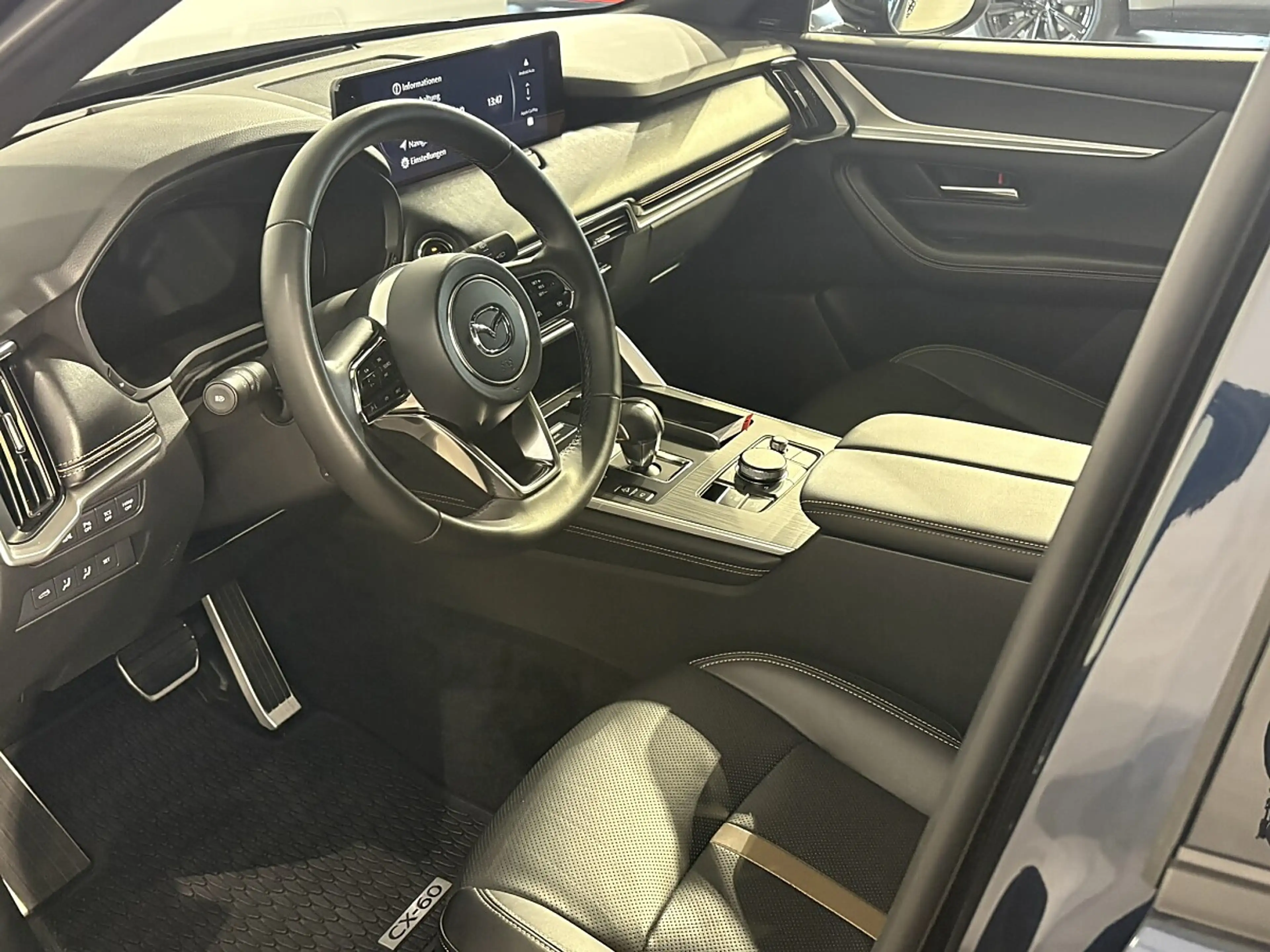 Mazda CX-60 3.3L e-SKYACTIV D AWD HOMURA PLUS Aut. — photo 13