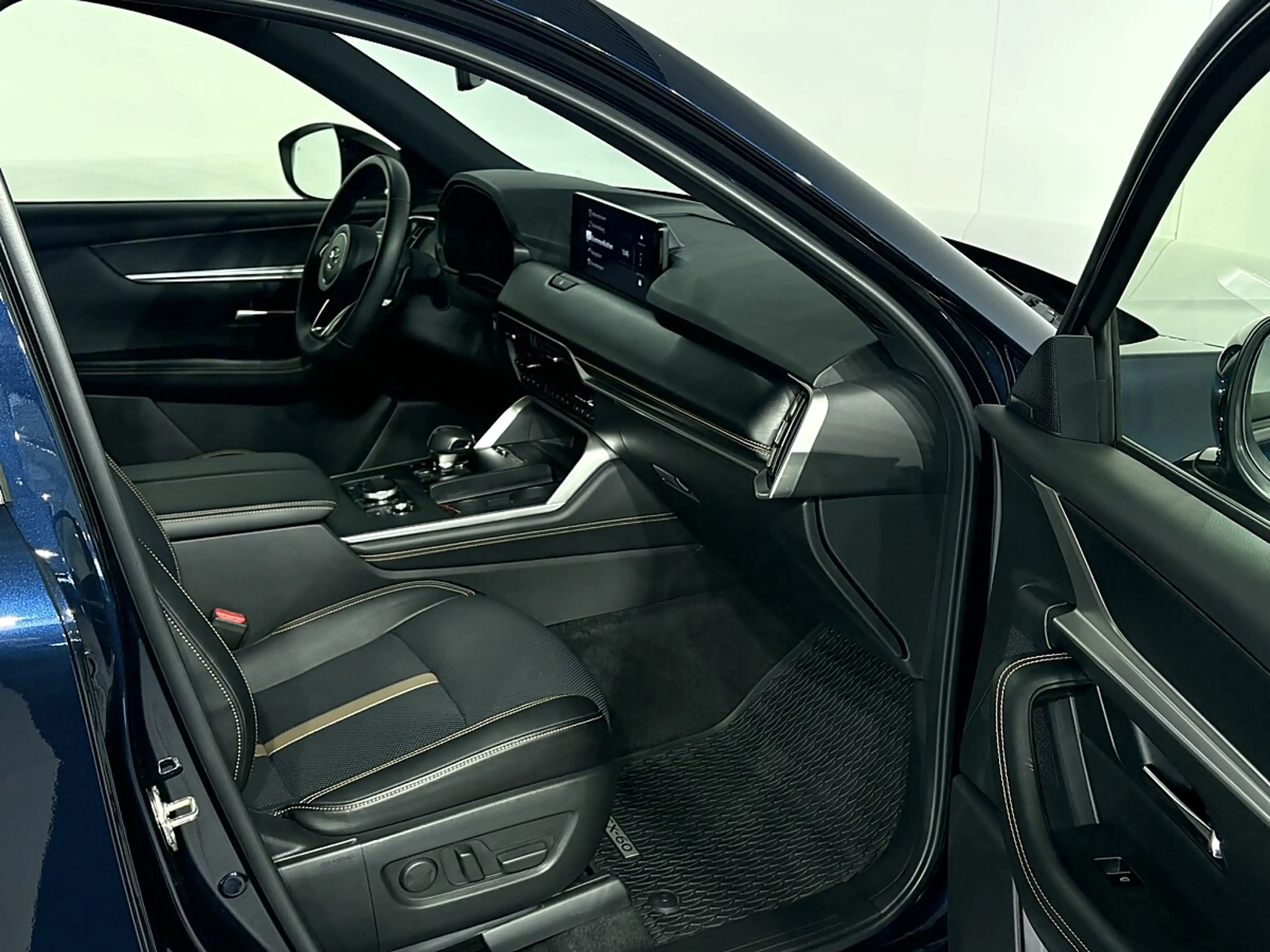 Mazda CX-60 3.3L e-SKYACTIV D AWD HOMURA PLUS Aut. — photo 7