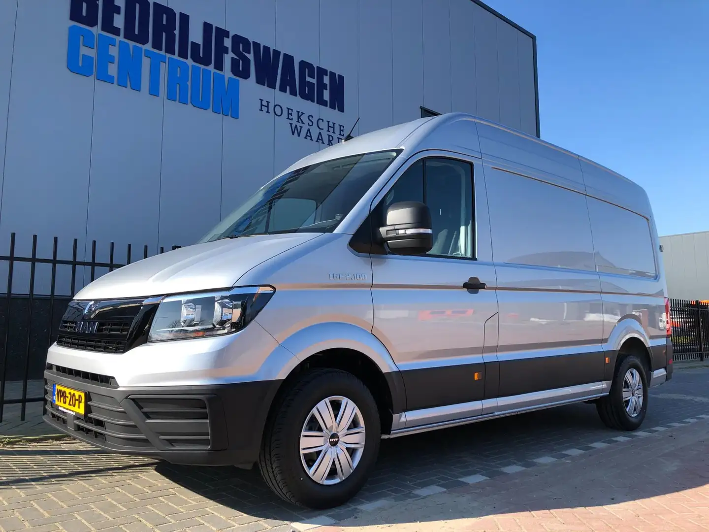 MAN TGE 2.0TDi Grijs - 2