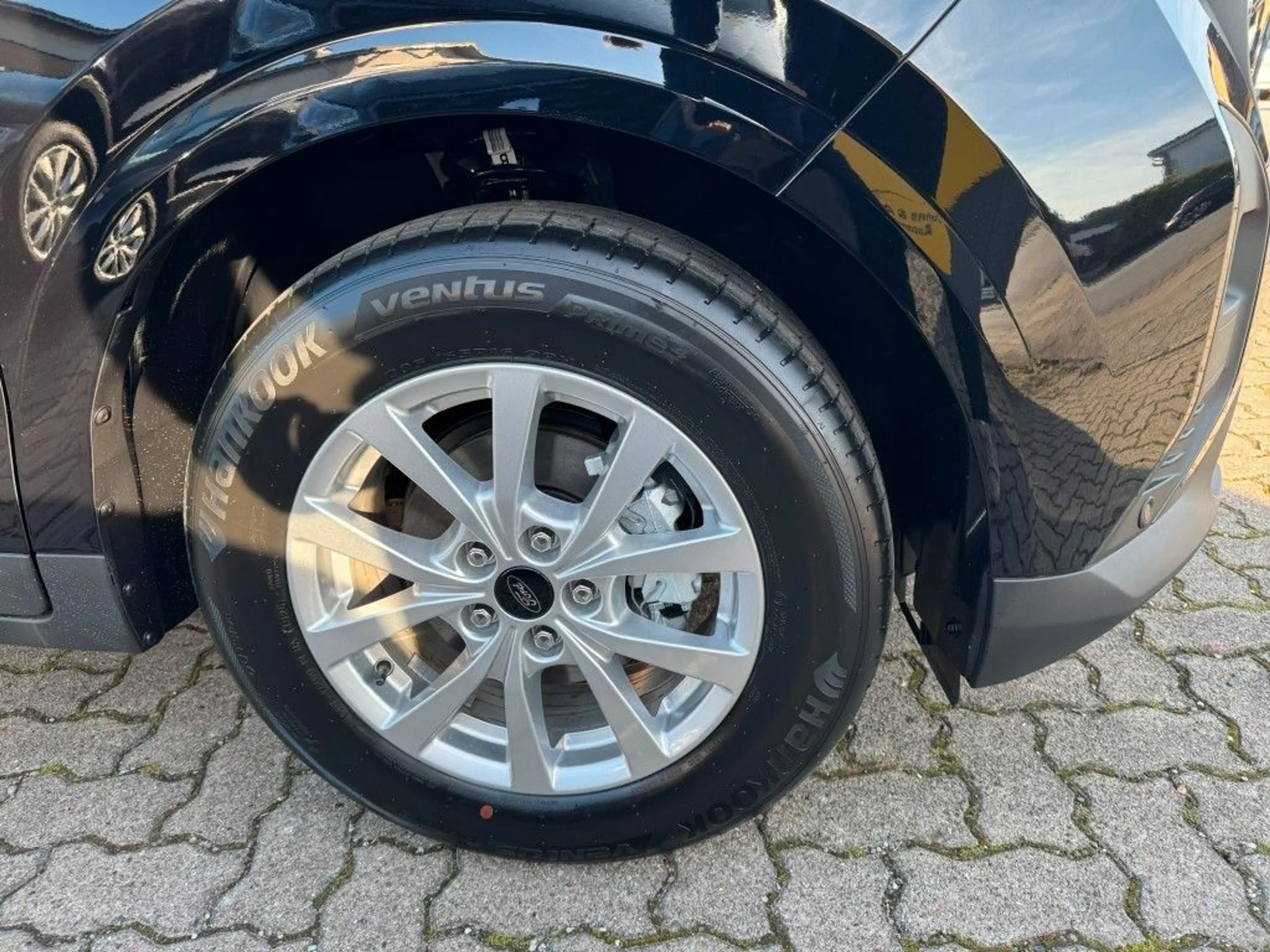 Ford Tourneo Courier Titanium Automatik /KAM/LHZ/SHZ — photo 31