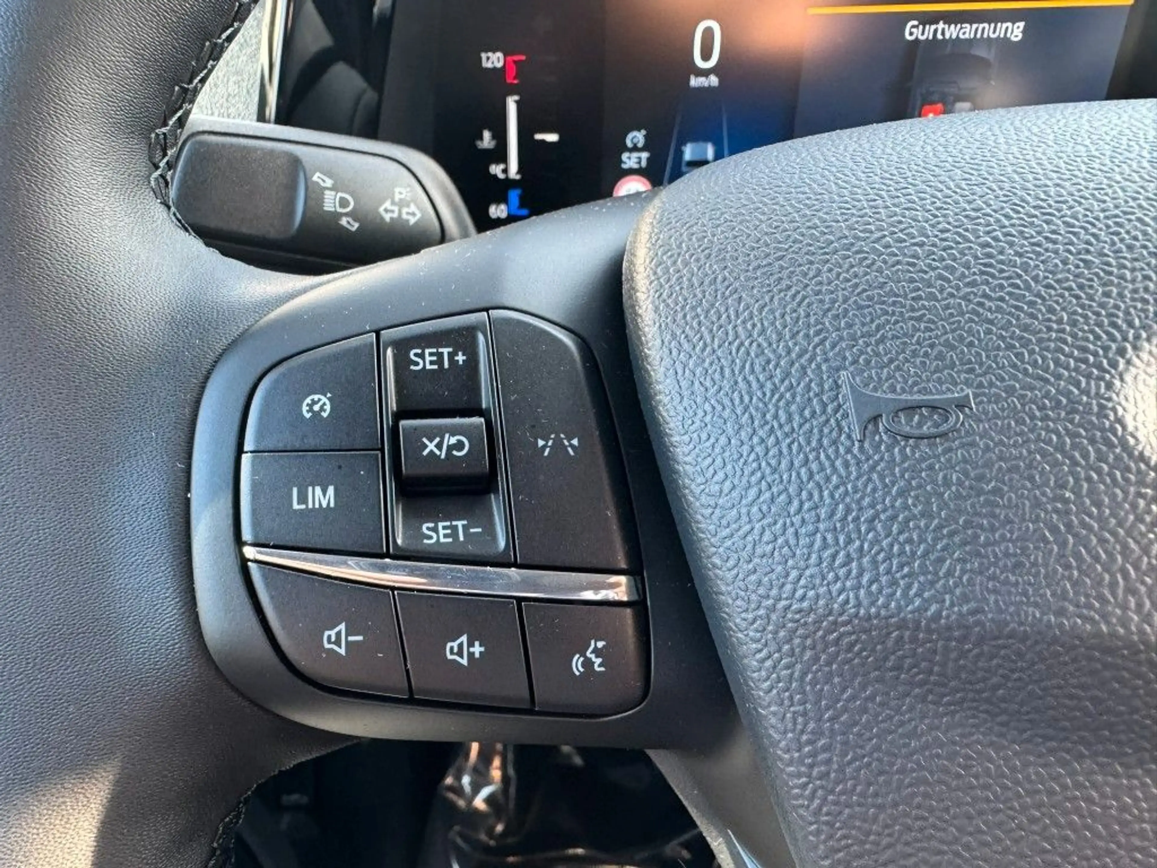 Ford Tourneo Courier Titanium Automatik /KAM/LHZ/SHZ — photo 24