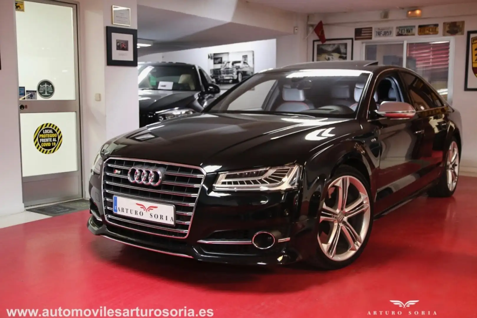 Audi S8 4.0 TFSI quattro Tiptronic Zwart - 1