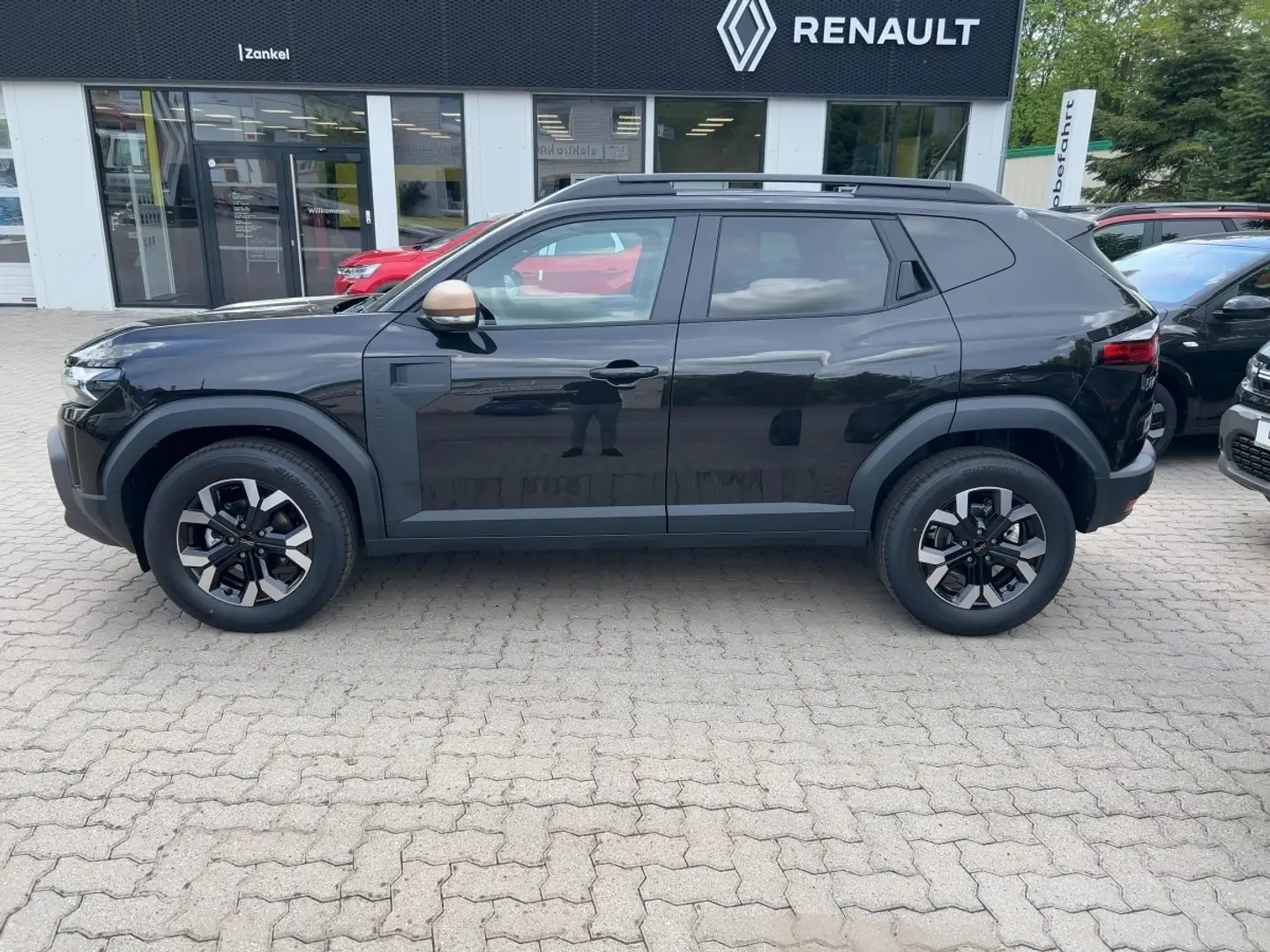 Dacia Duster III TCe 130 Extreme Noir - 2