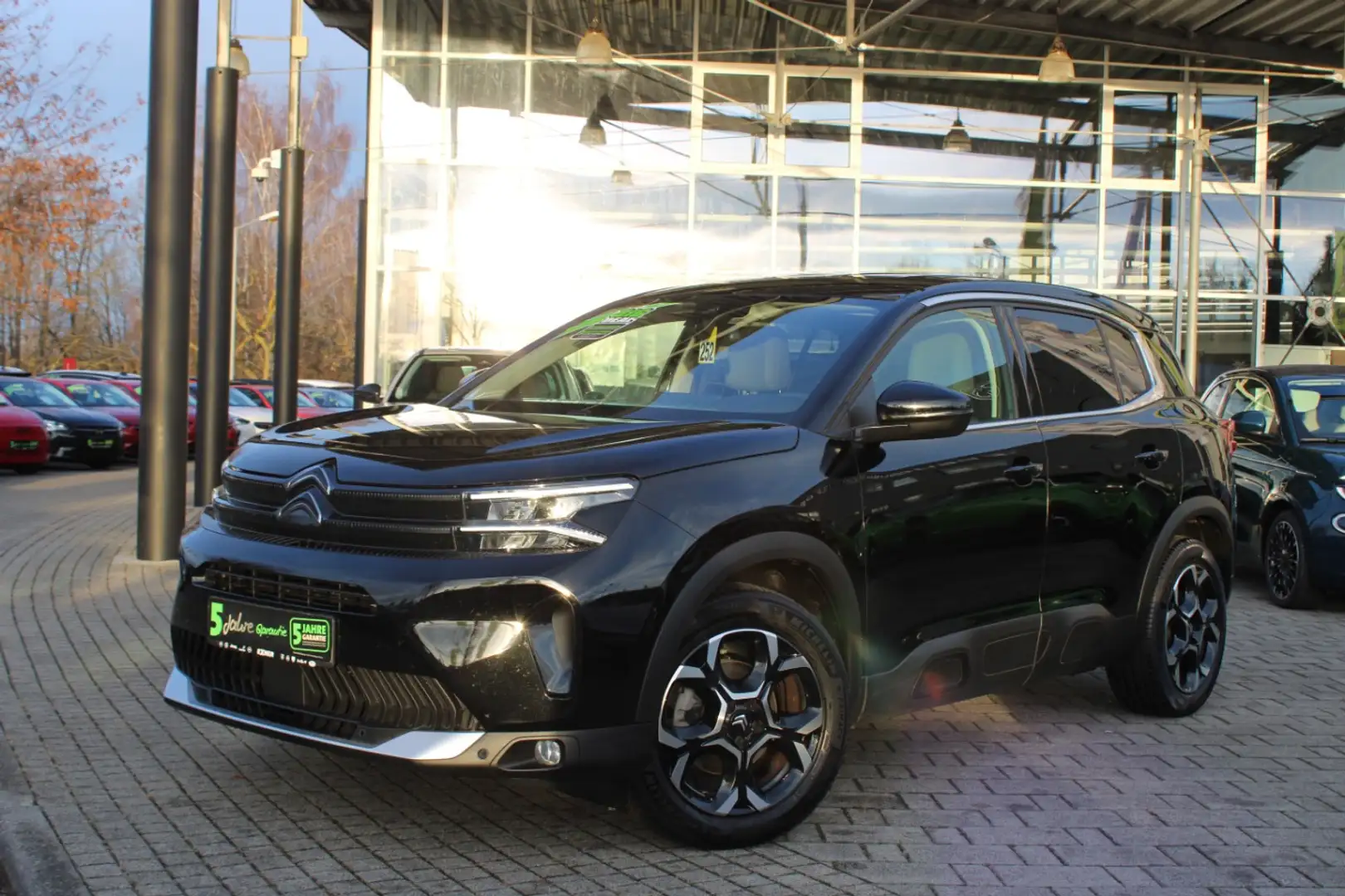 Citroen C5 Aircross 1.2 PureTech 130 FEEL Kamera+Navi+LED Schwarz - 2