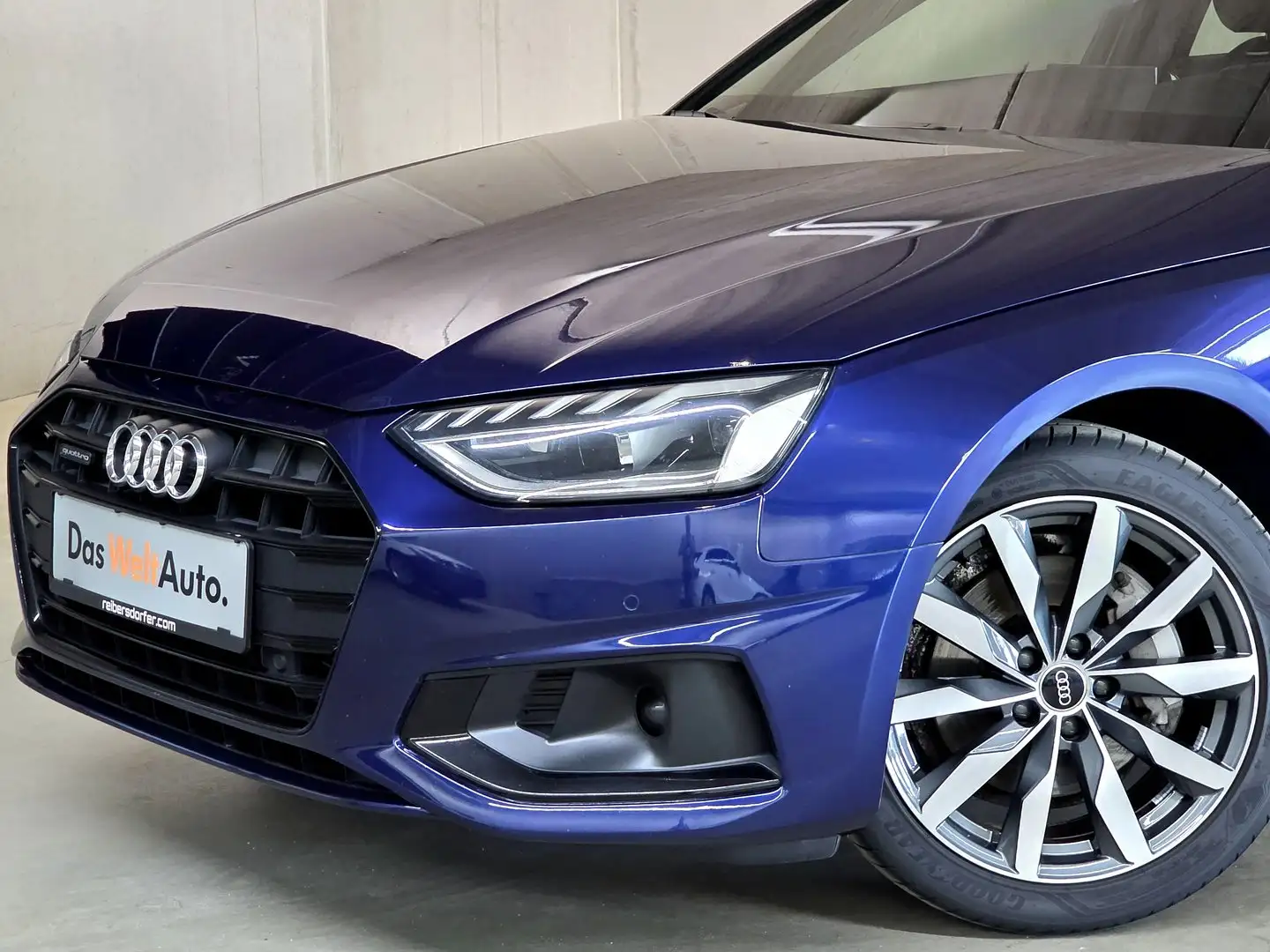 Audi A4 Limousine 40 TDI advanced quattro Blau - 2