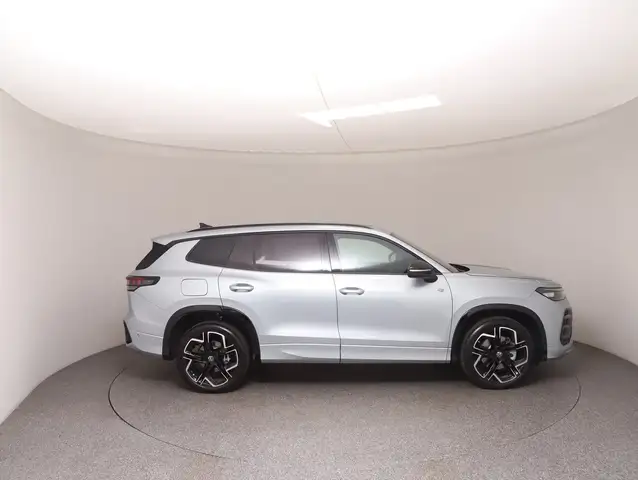 Volkswagen Tayron view 7