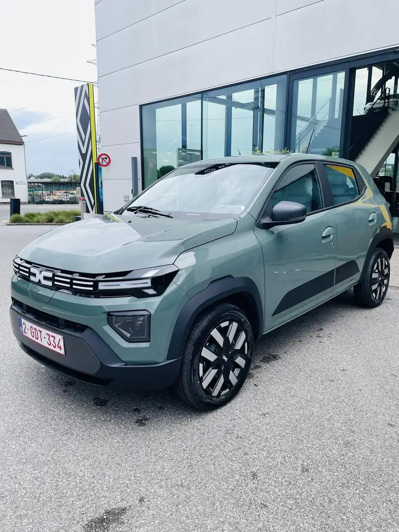 Dacia Spring Expression 65PK Vert - 1