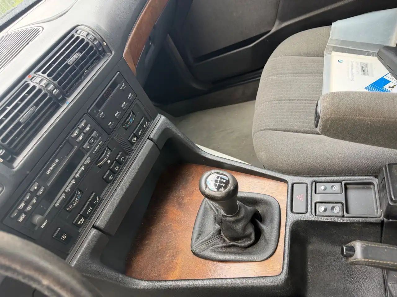 BMW 520 i Limousine E34 Klimaautomatik Schiebedach, foto 10