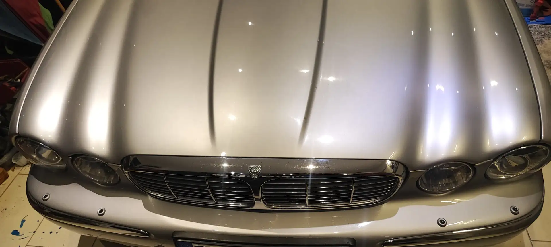 Jaguar XJ8 XJ8 4.2,1.Hd.Langversion,Leder hellbeige neuwert. Szürke - 1