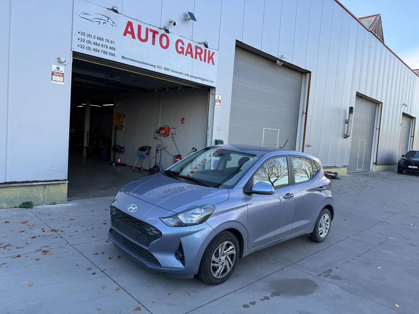 Hyundai i10 i10 1.0i Air Grijs - 1