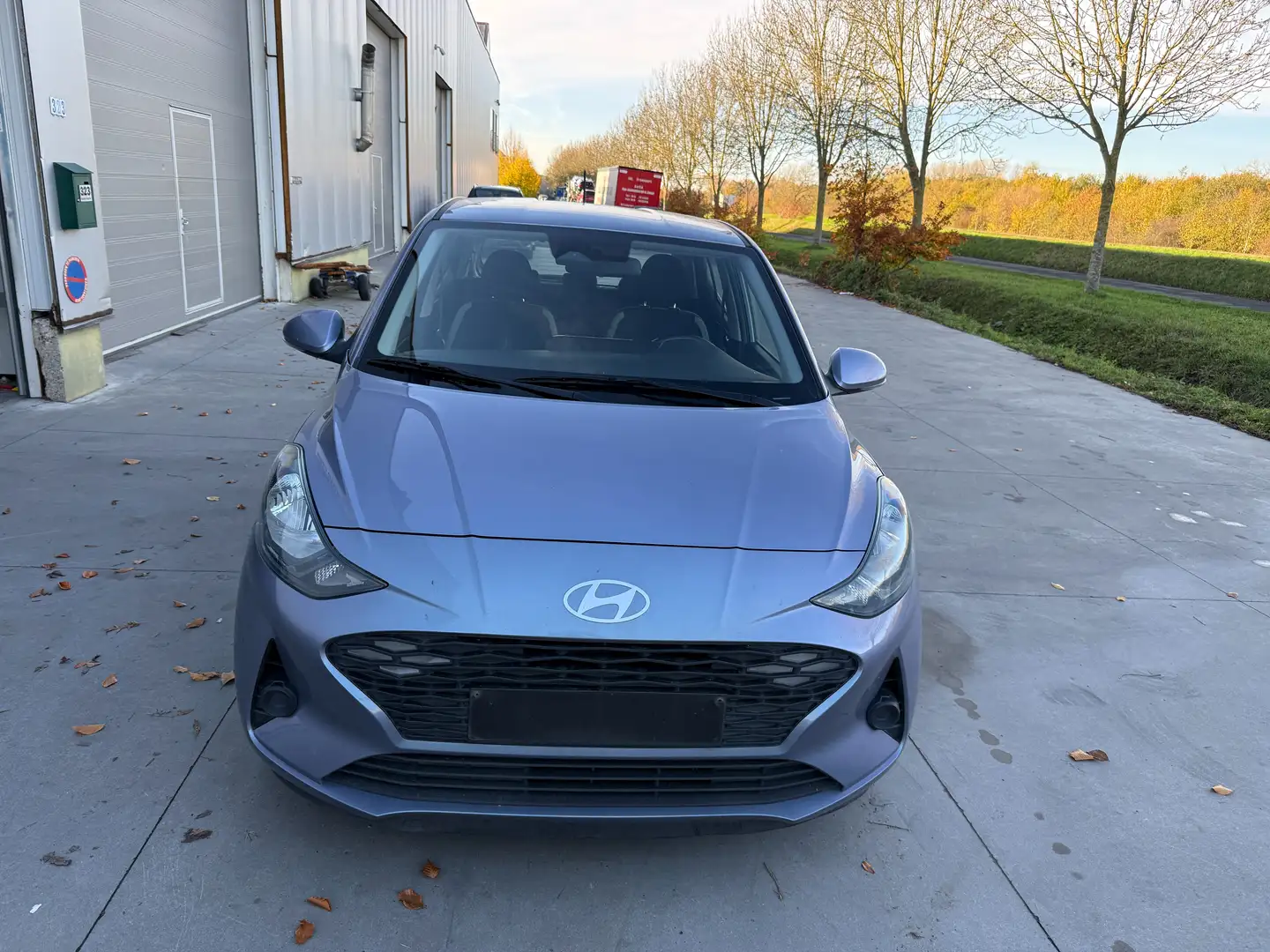 Hyundai i10 i10 1.0i Air Grijs - 2