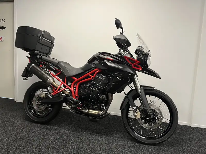 Triumph Tiger 800 - foto 5
