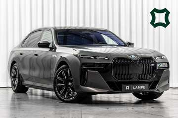 M760e xDrive Executive Lounge Entertainment Experience Massage
