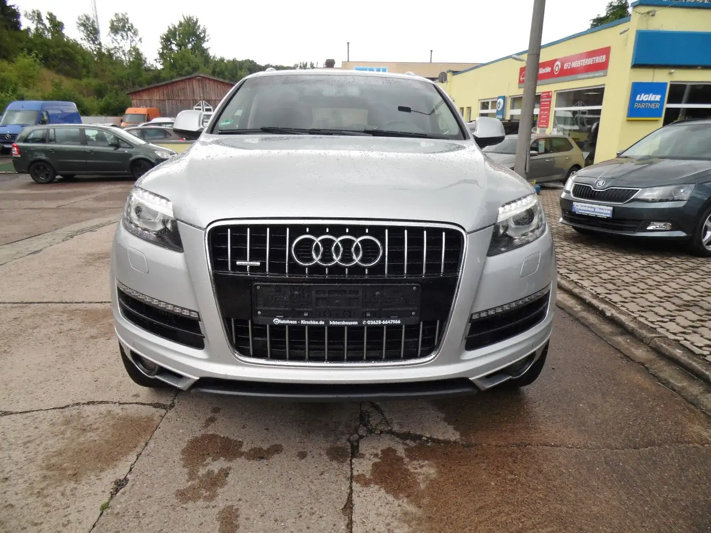 Audi Q7 3.0 TDI clean diesel quattro/Leder/Navi/RFK. Ezüst - 2