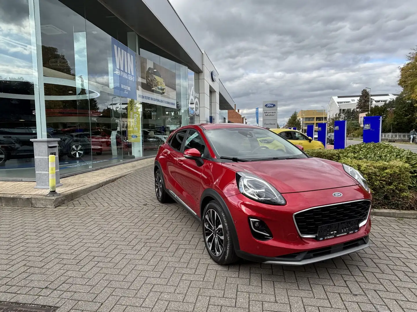 Ford Puma TITANIUM X MHEV Ecoboost 125PK OC3384 *51132* Rouge - 1