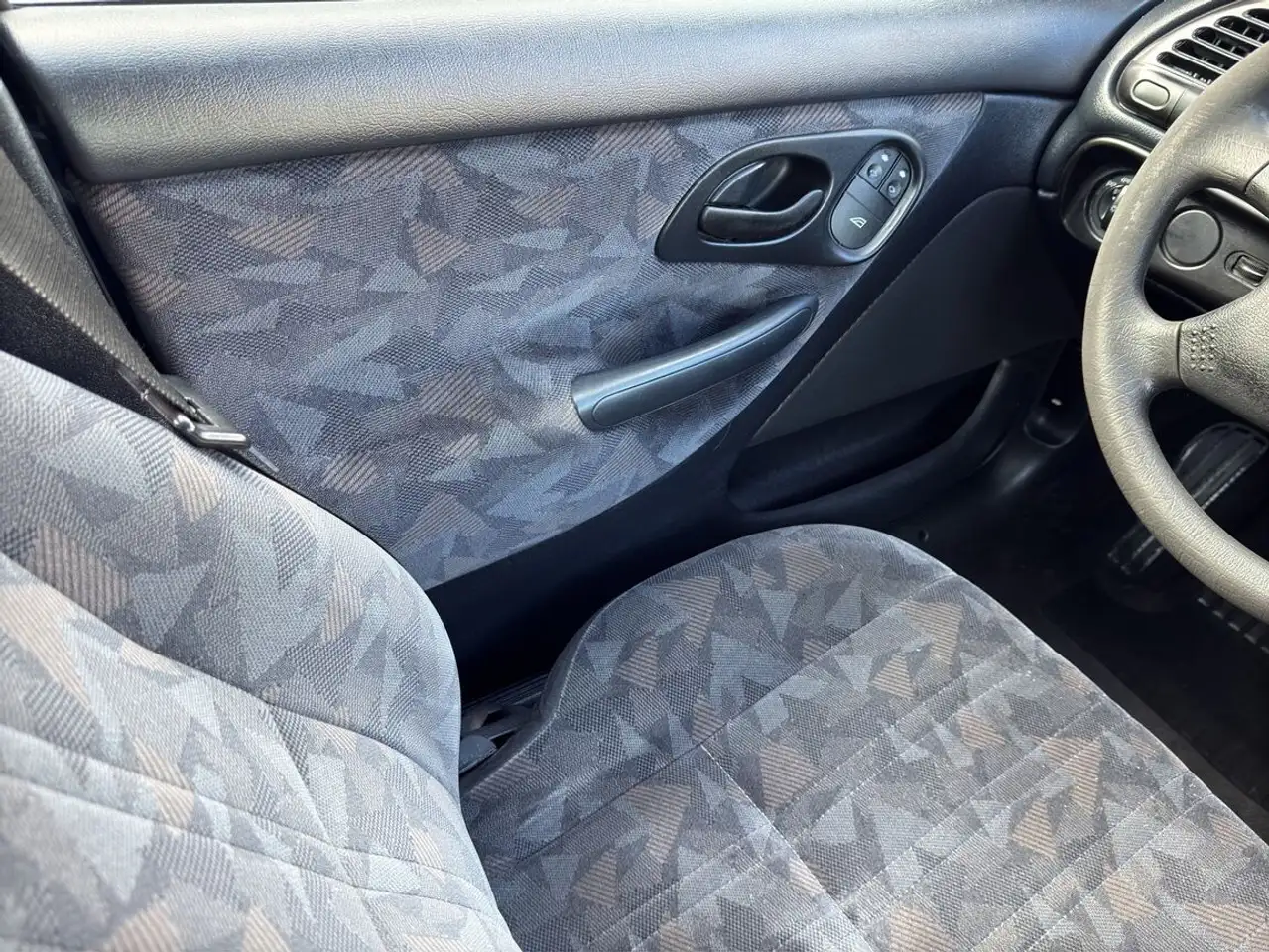 Ford Mondeo Edition 96 1,6**ORGINAL NUR 118.000km*, foto 9