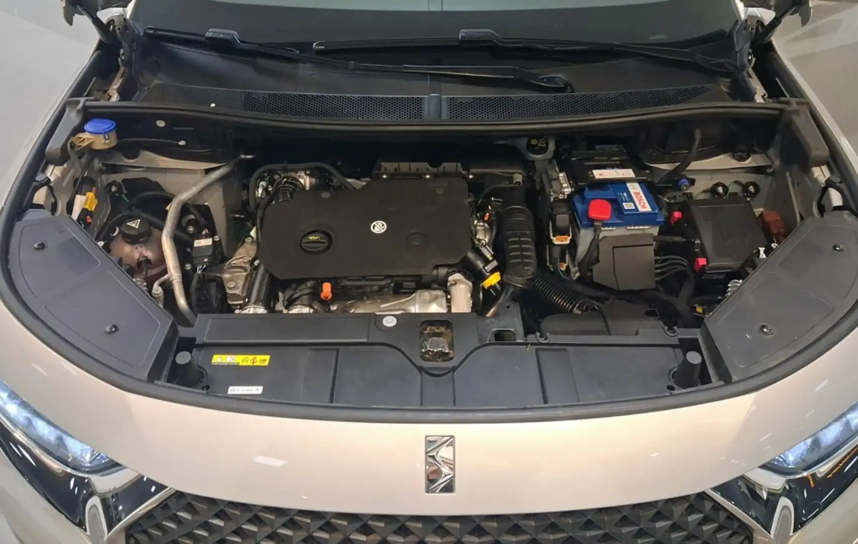 DS Automobiles DS 7 Crossback 1.5BlueHDi Bastille + Aut. Beige - 2
