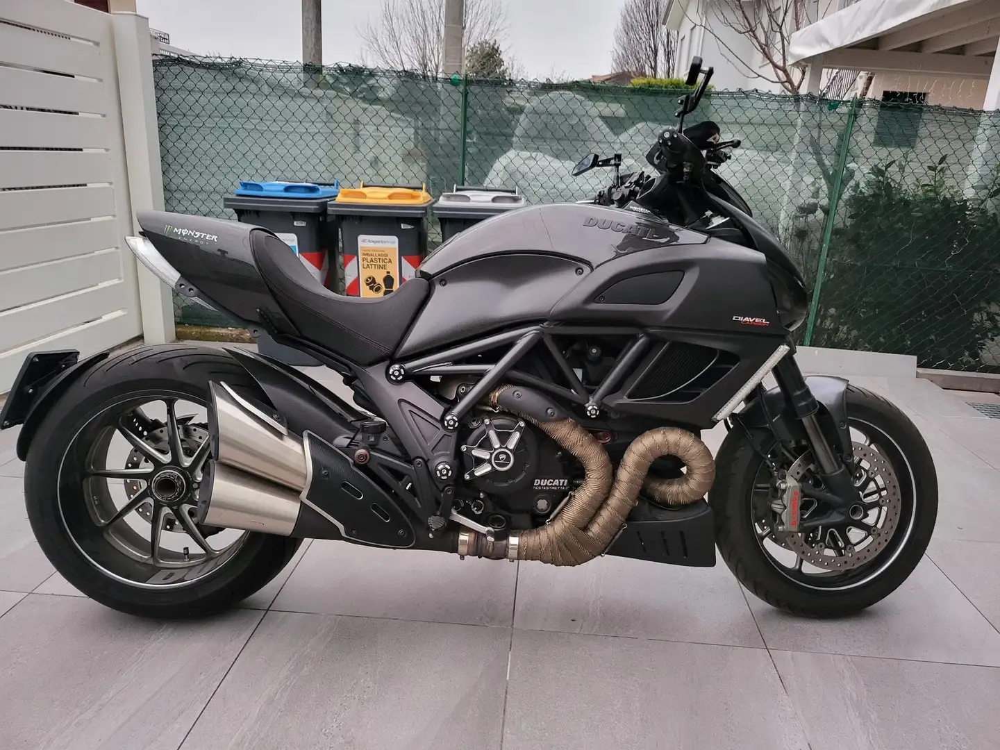 Ducati Diavel Ducati Diavel Carbon Negro - 2